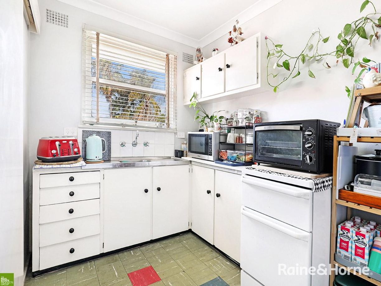 14 Princes Highway — photo 10 of 14
