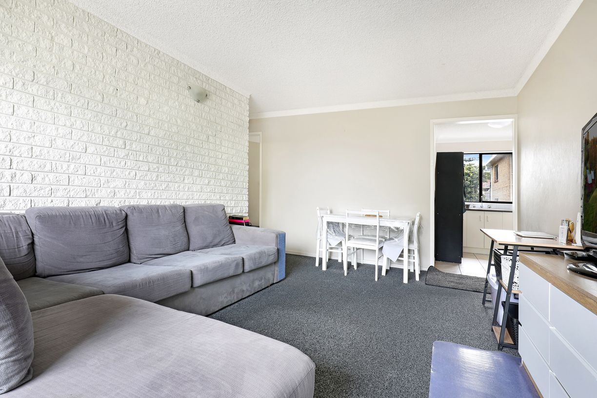 8/57 Campbell Street — photo 2 of 6