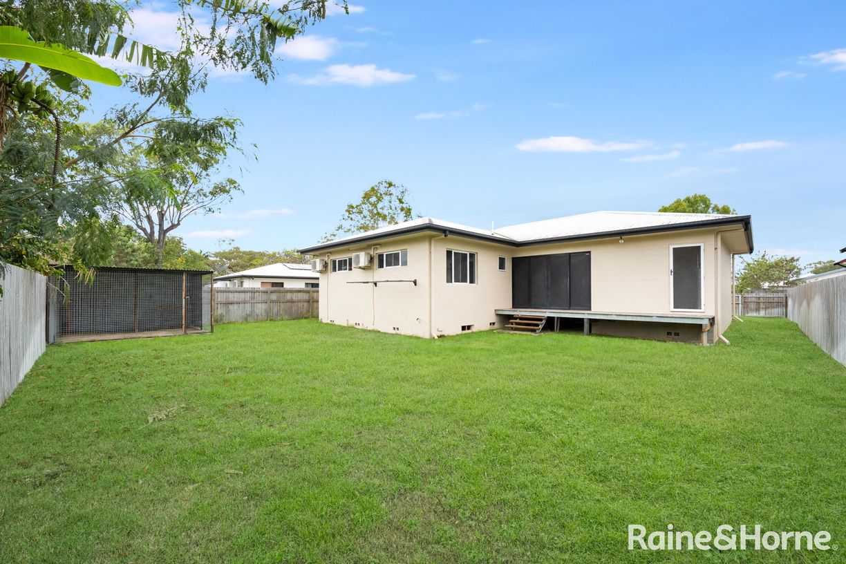 37 Constance Drive — photo 11 of 15