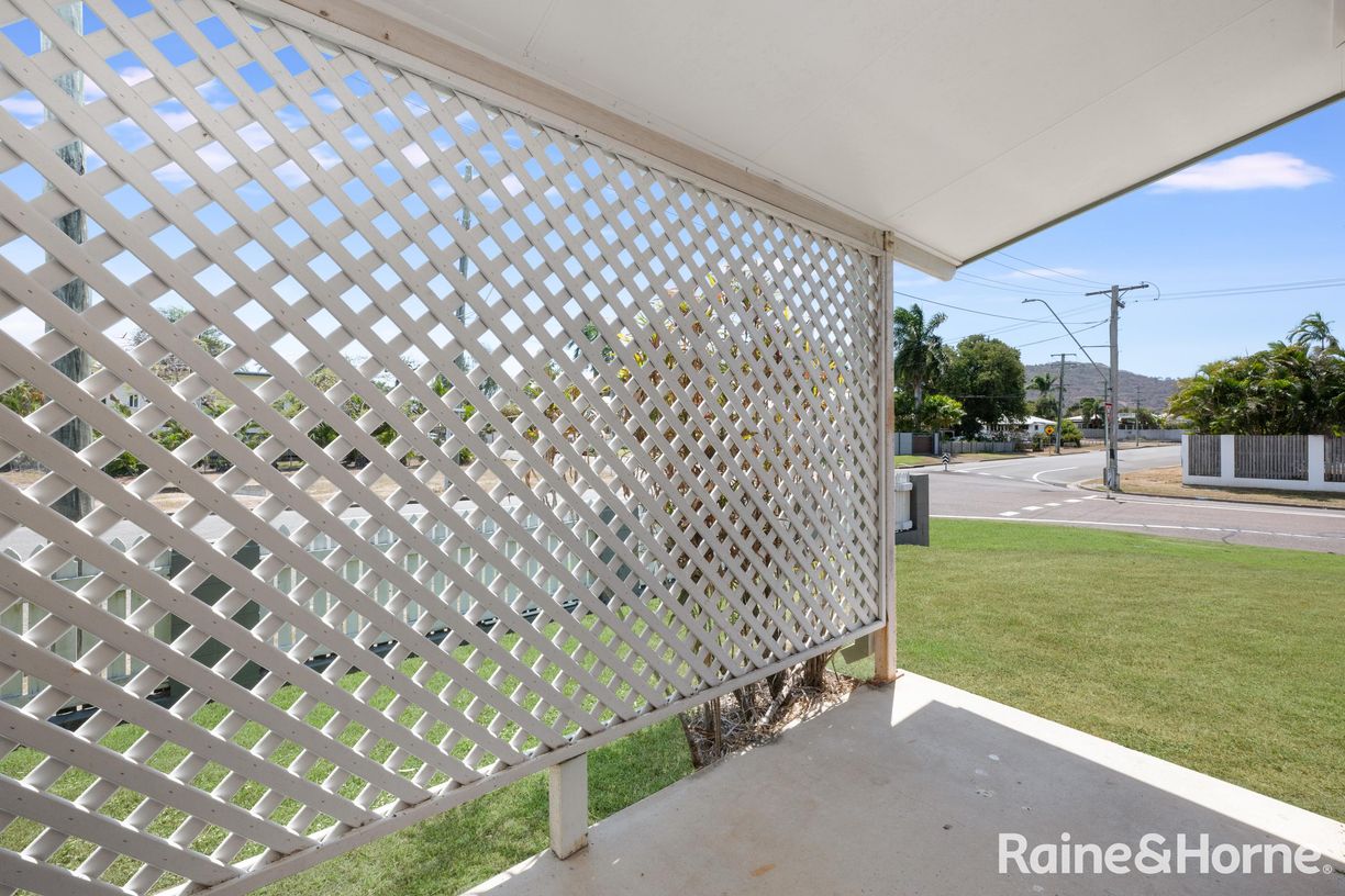 8/18-20 Roberts Street — photo 7 of 11