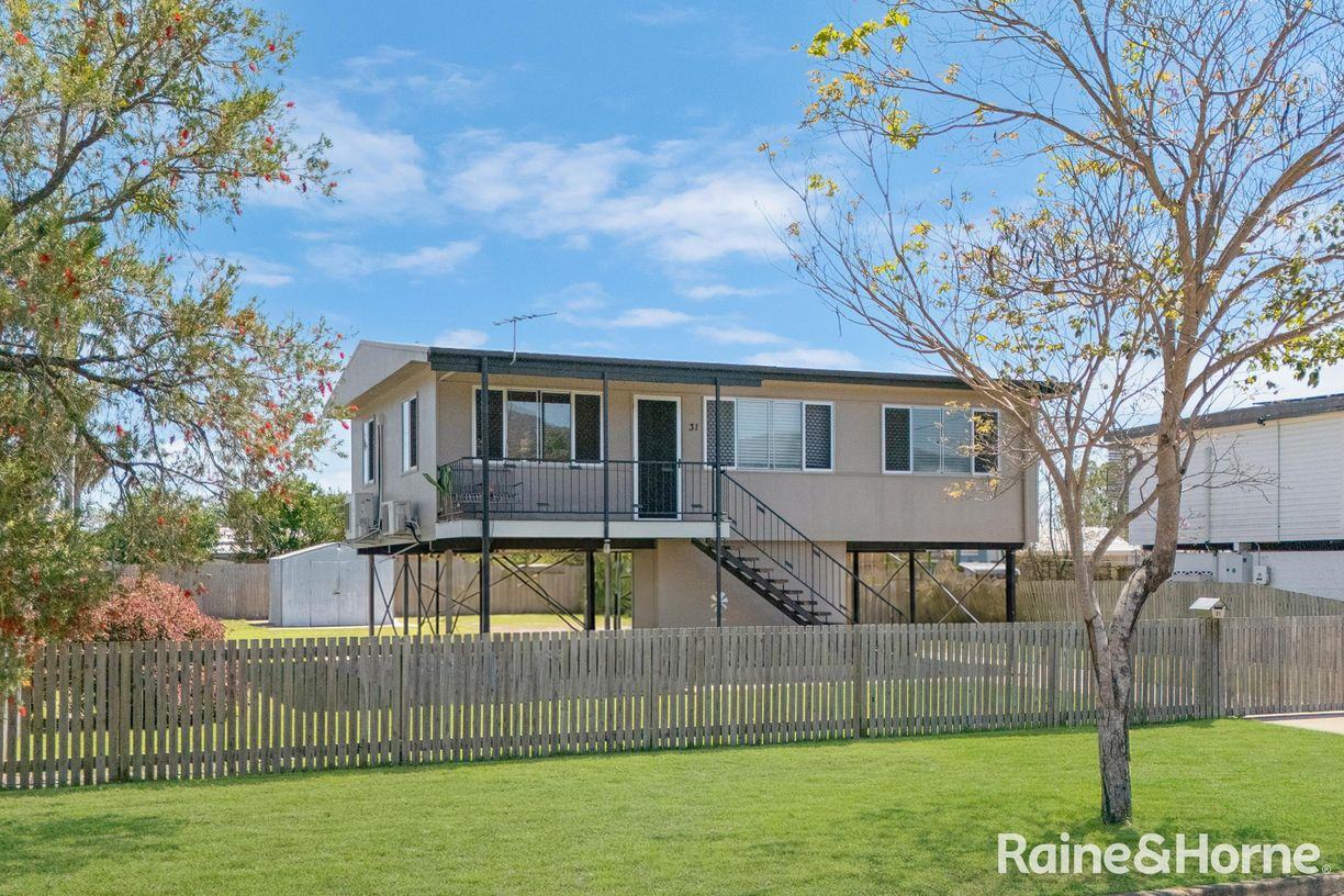 31 Samantha Street — photo 11 of 15
