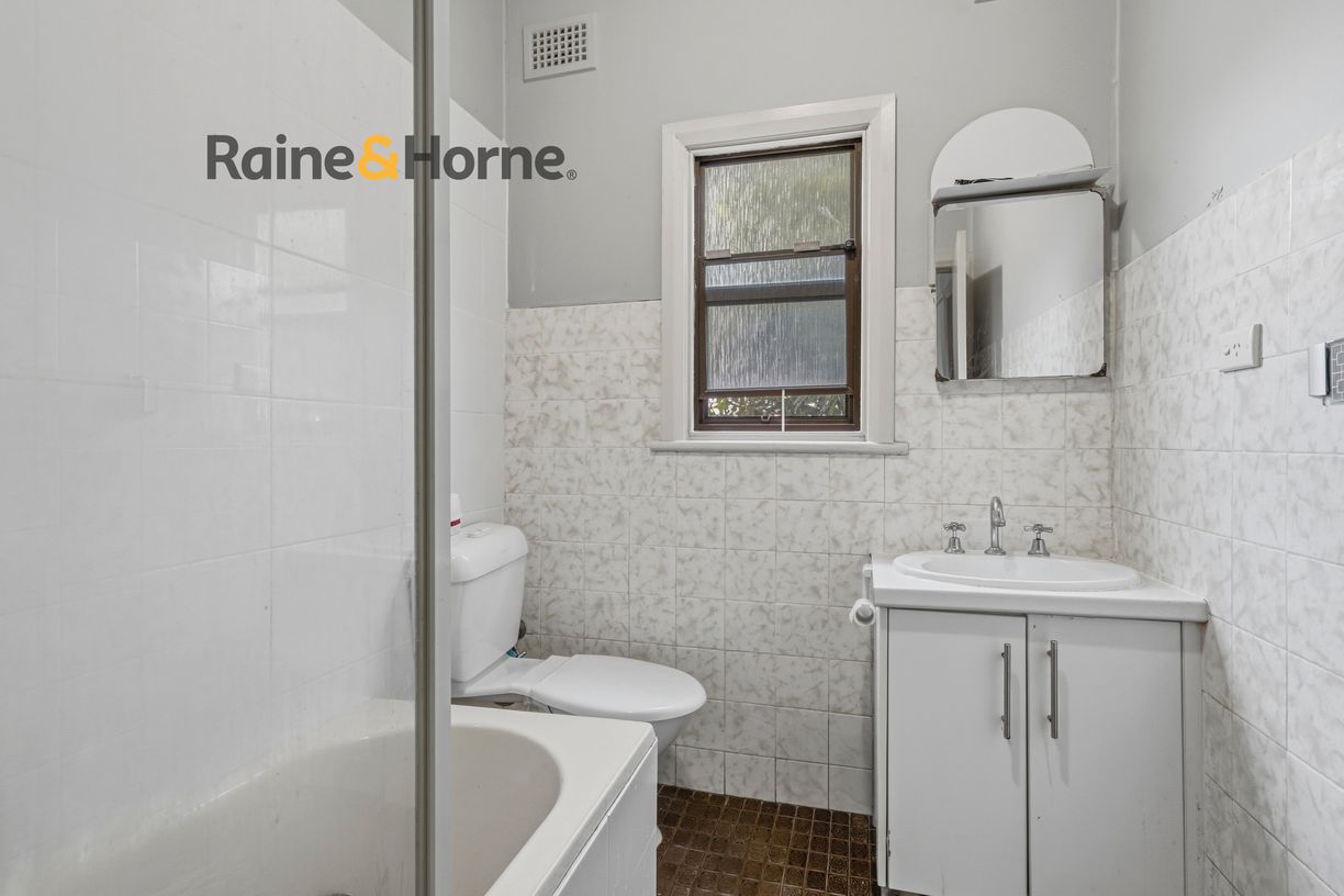 17 Hunter Street — photo 13 of 16
