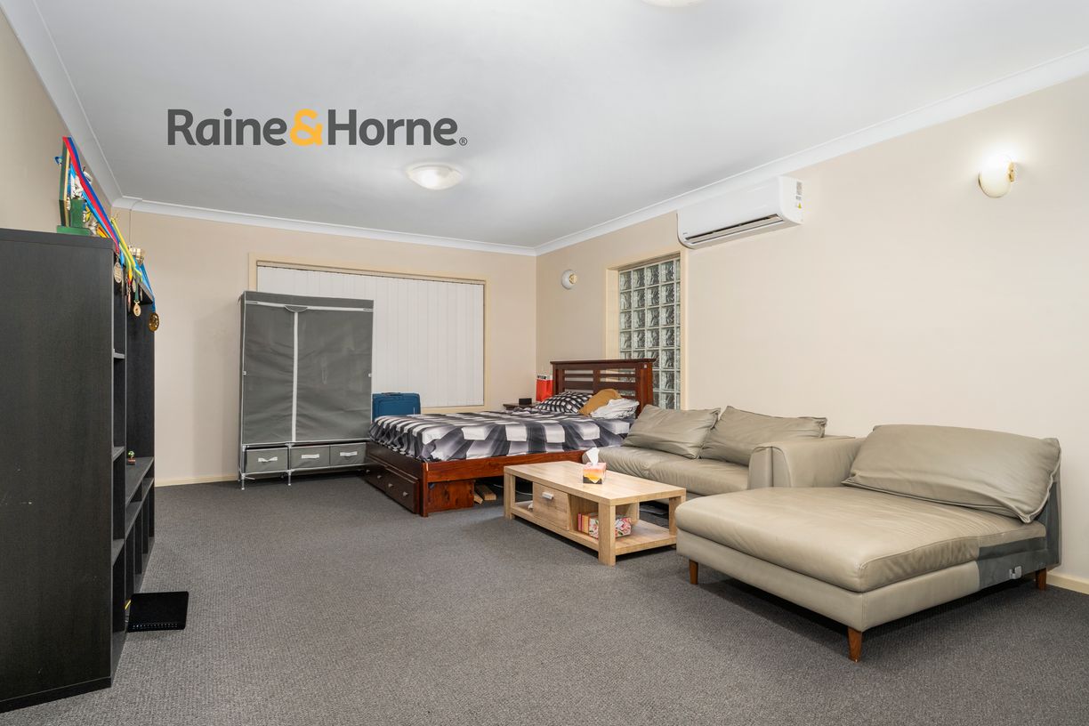 2/35 Campbell Street — photo 10 of 12