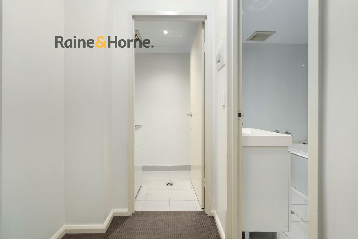 20/3-5 Browne Parade — photo 13 of 14