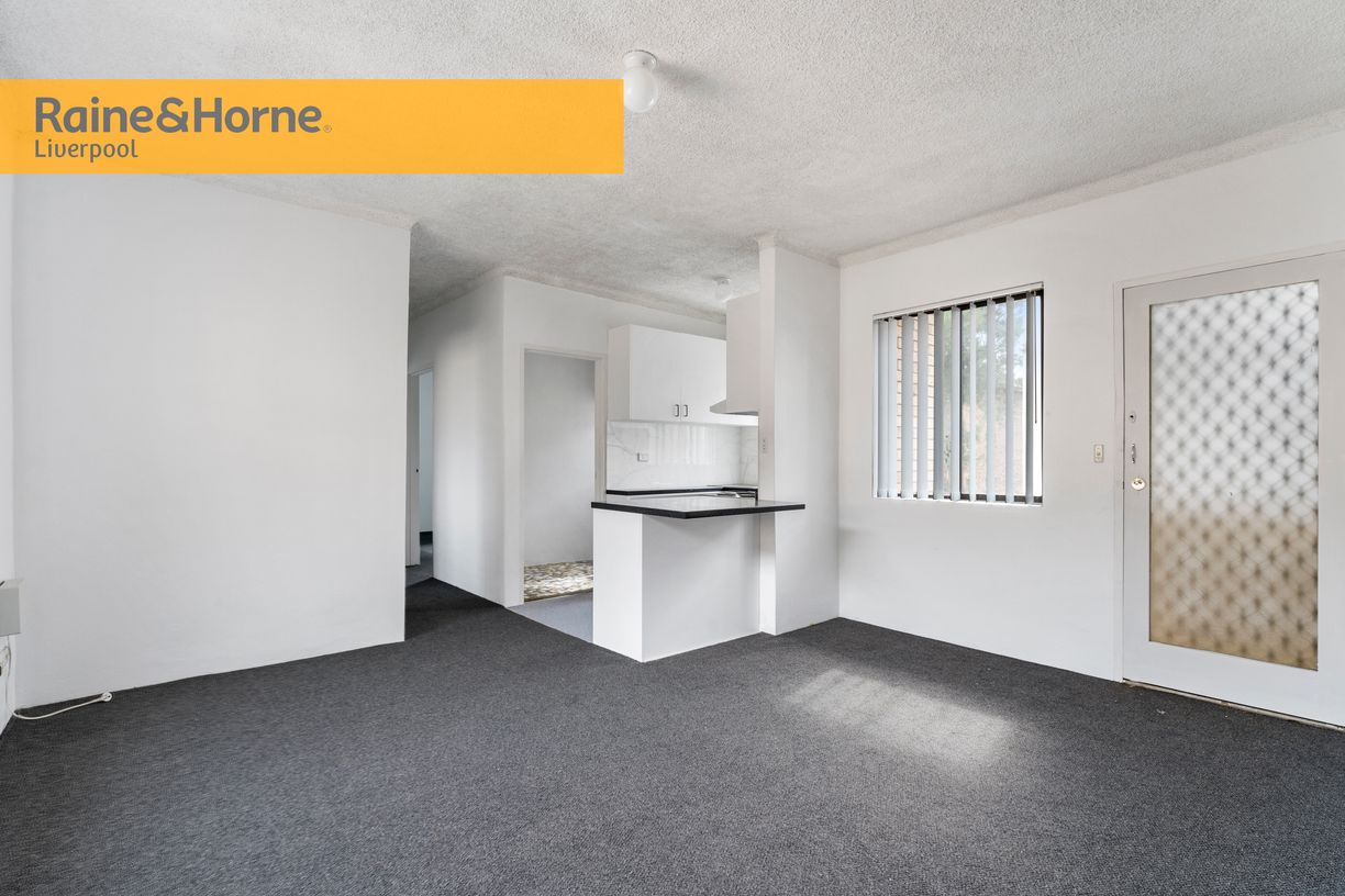 19/42 Copeland Street — photo from Raine & Horne Liverpool