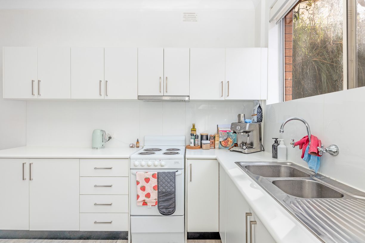 11/67 Lurline Street — photo 3 of 11