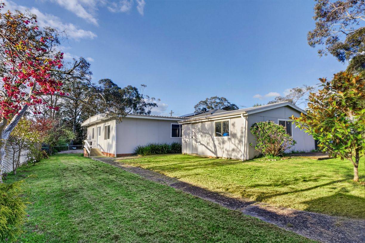 22 Yester Road — photo 13 of 17