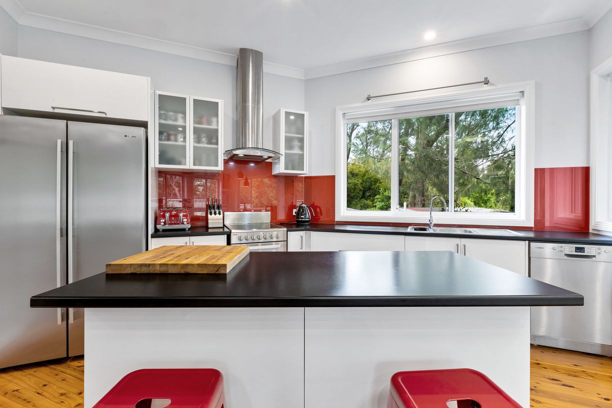 130 Evans Lookout Road — photo 3 of 14