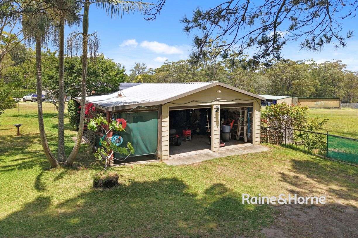 838 Sussex Inlet Road — photo 13 of 16