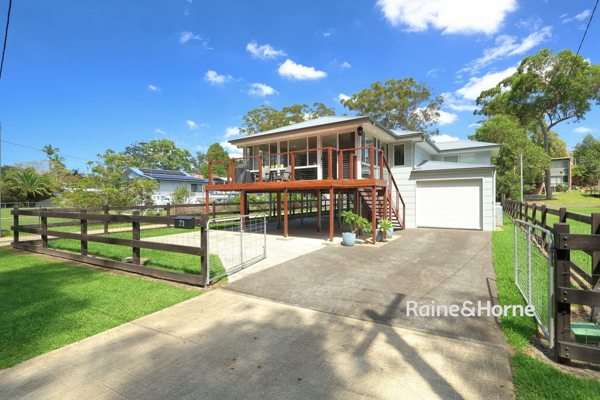 21 Fairview Crescent — photo from Raine & Horne