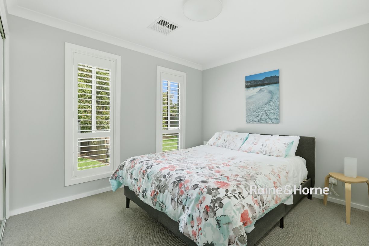21 Fairview Crescent — photo 9 of 20