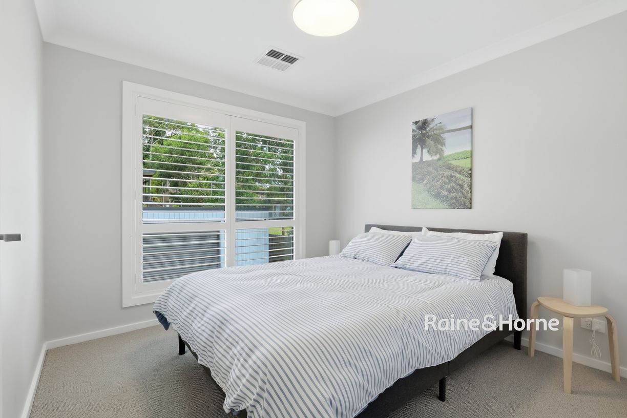 21 Fairview Crescent — photo 11 of 20