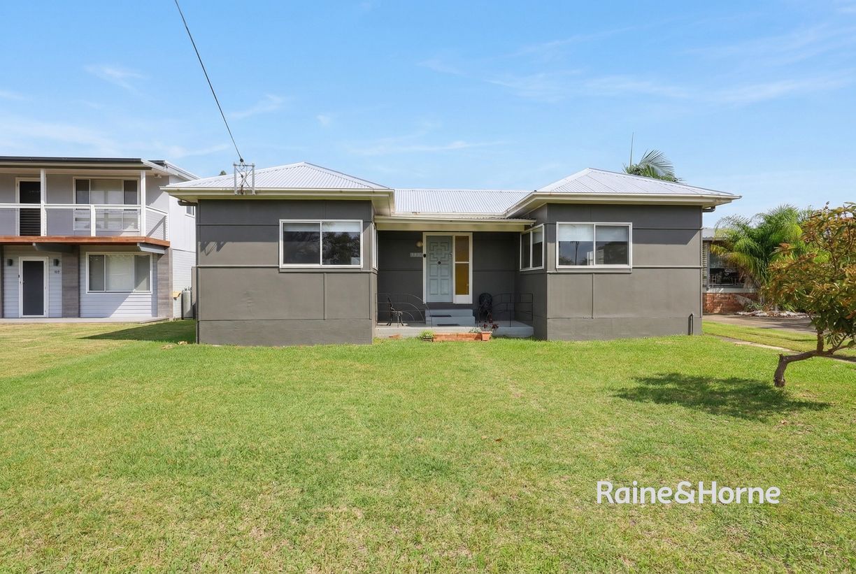 139 River Road — photo from Raine & Horne