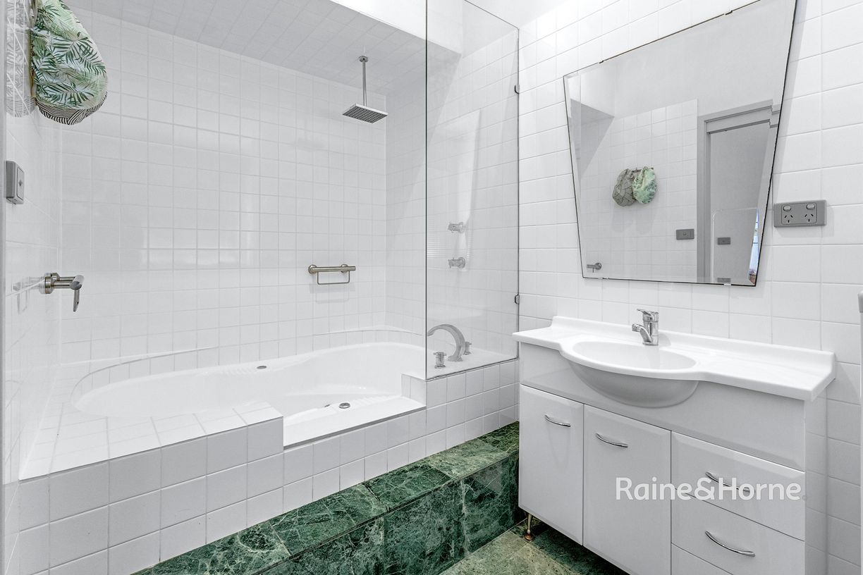 29 Fairview Crescent — photo 9 of 21