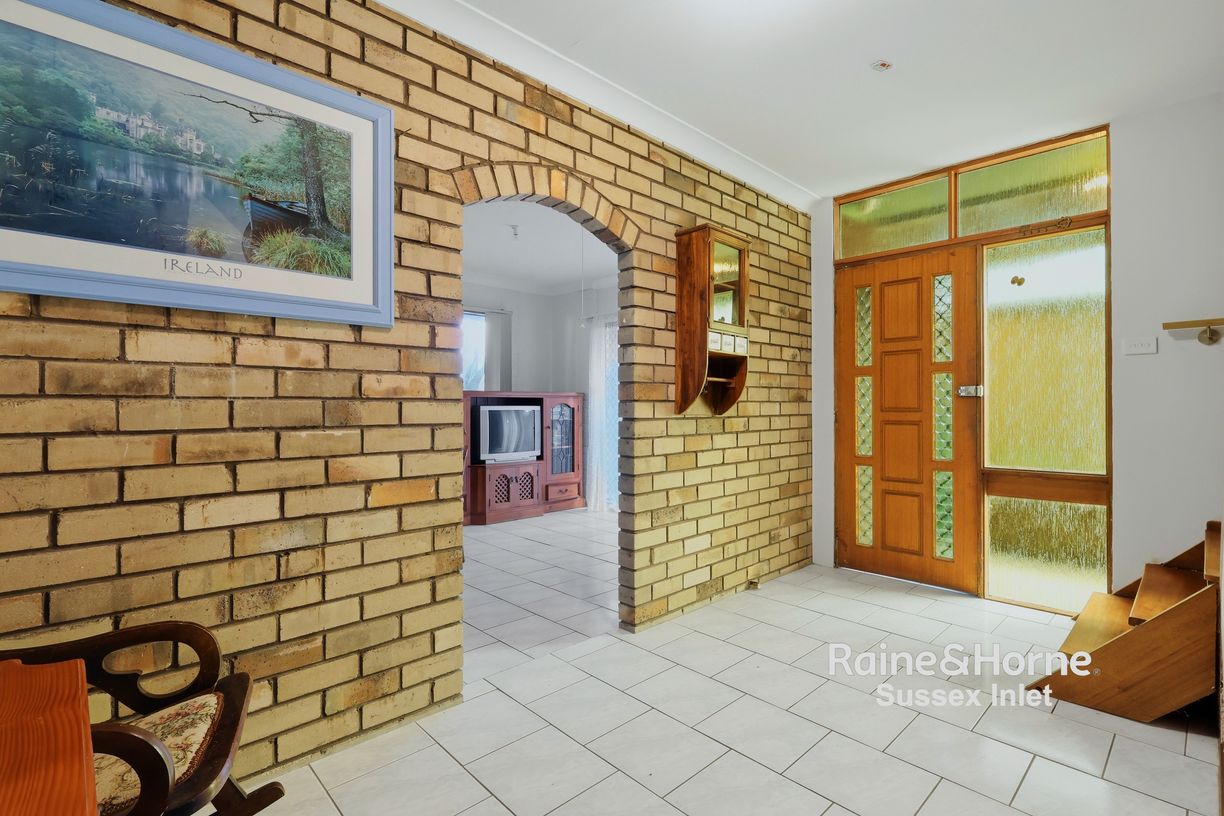 8 Lakeland Avenue — photo 8 of 16