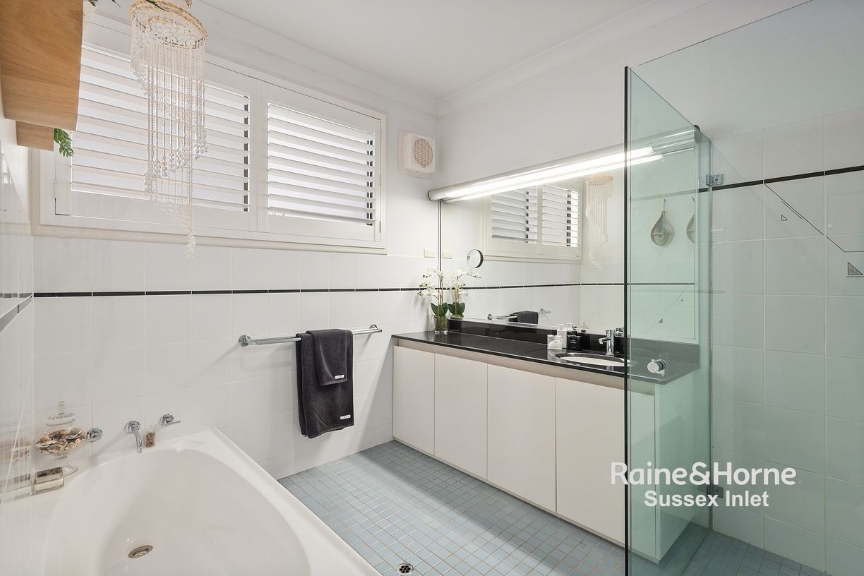 33 Cormorant Avenue — photo 17 of 29