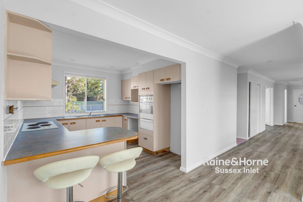 27A Ellmoos Avenue — photo 5 of 19