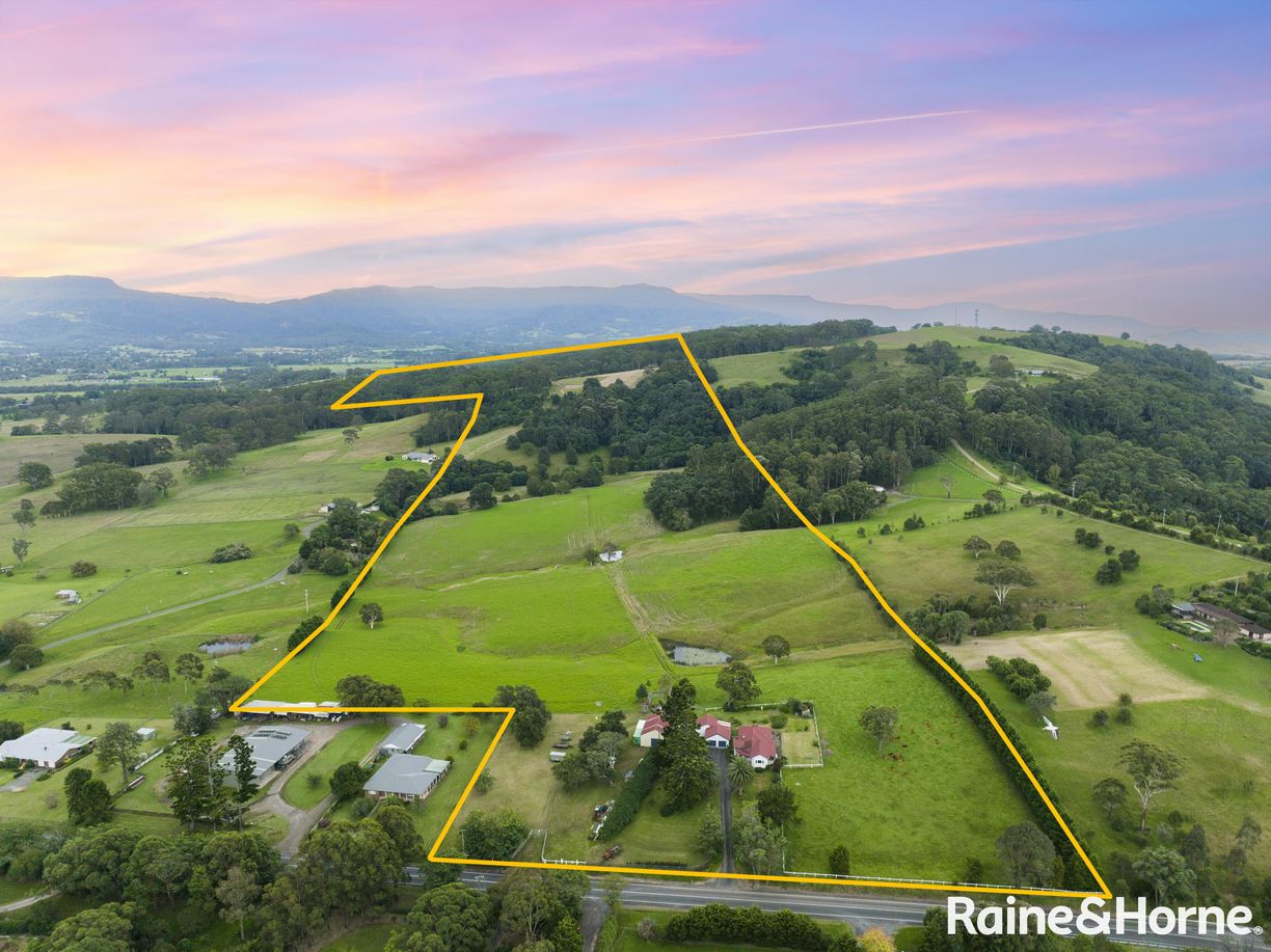 418 Coolangatta Road — photo from Raine & Horne Berry