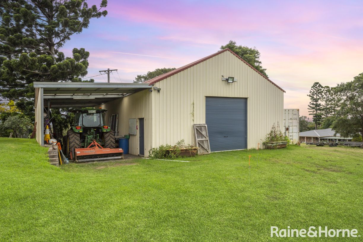 418 Coolangatta Road — photo 16 of 22