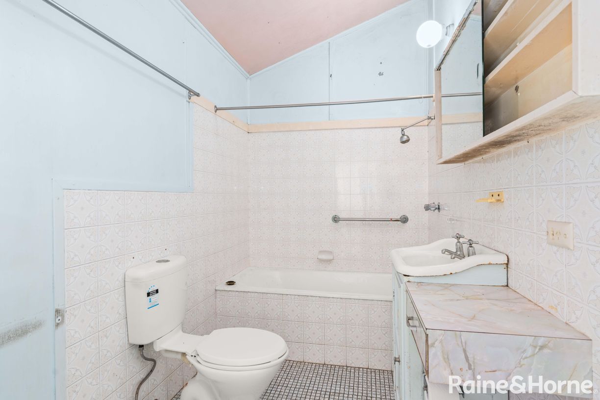 40 Alexandra Street — photo 11 of 24