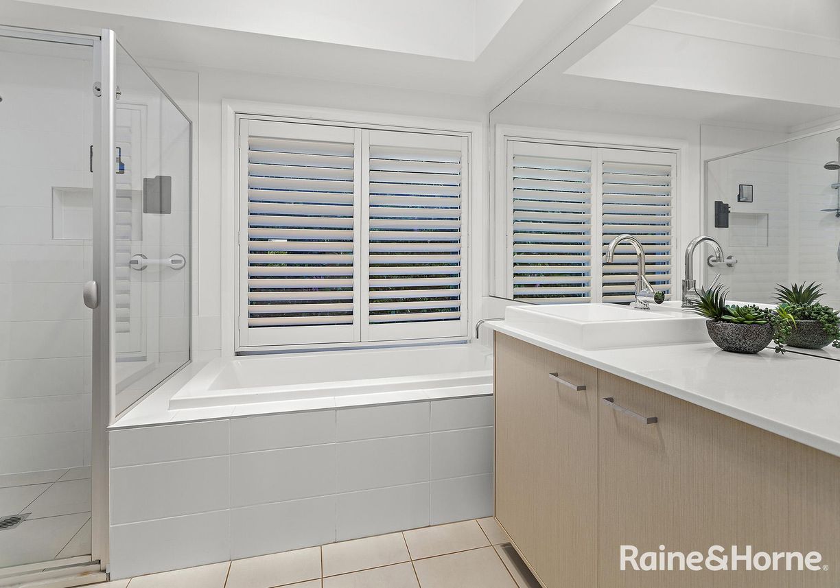 21 St Andrews Way — photo 20 of 23
