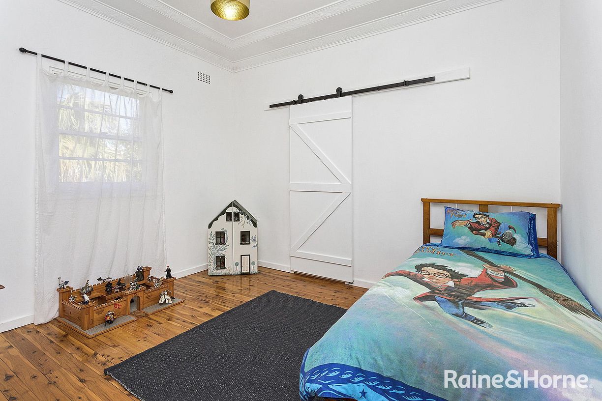 31 Albany Street — photo 12 of 19