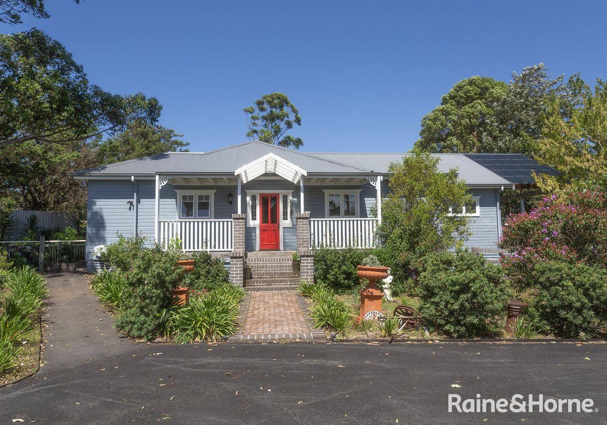 439 Coolangatta Road — photo 3 of 27