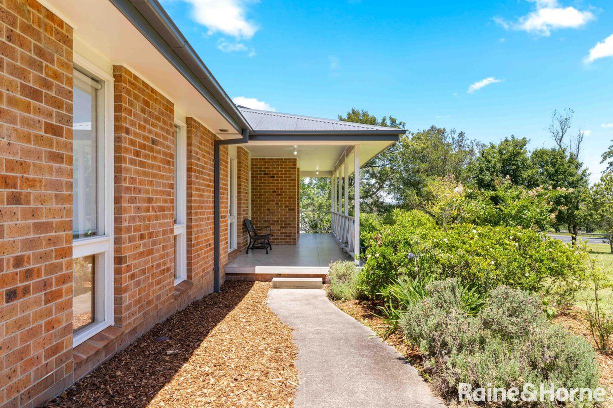 332 Moss Vale Road — photo 11 of 30