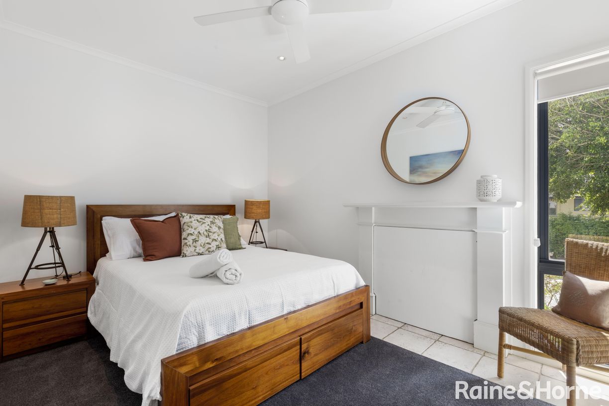 37 Victoria Street — photo 8 of 19