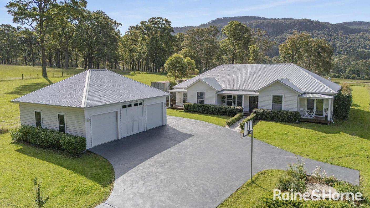 800 Illaroo Road — photo 6 of 22