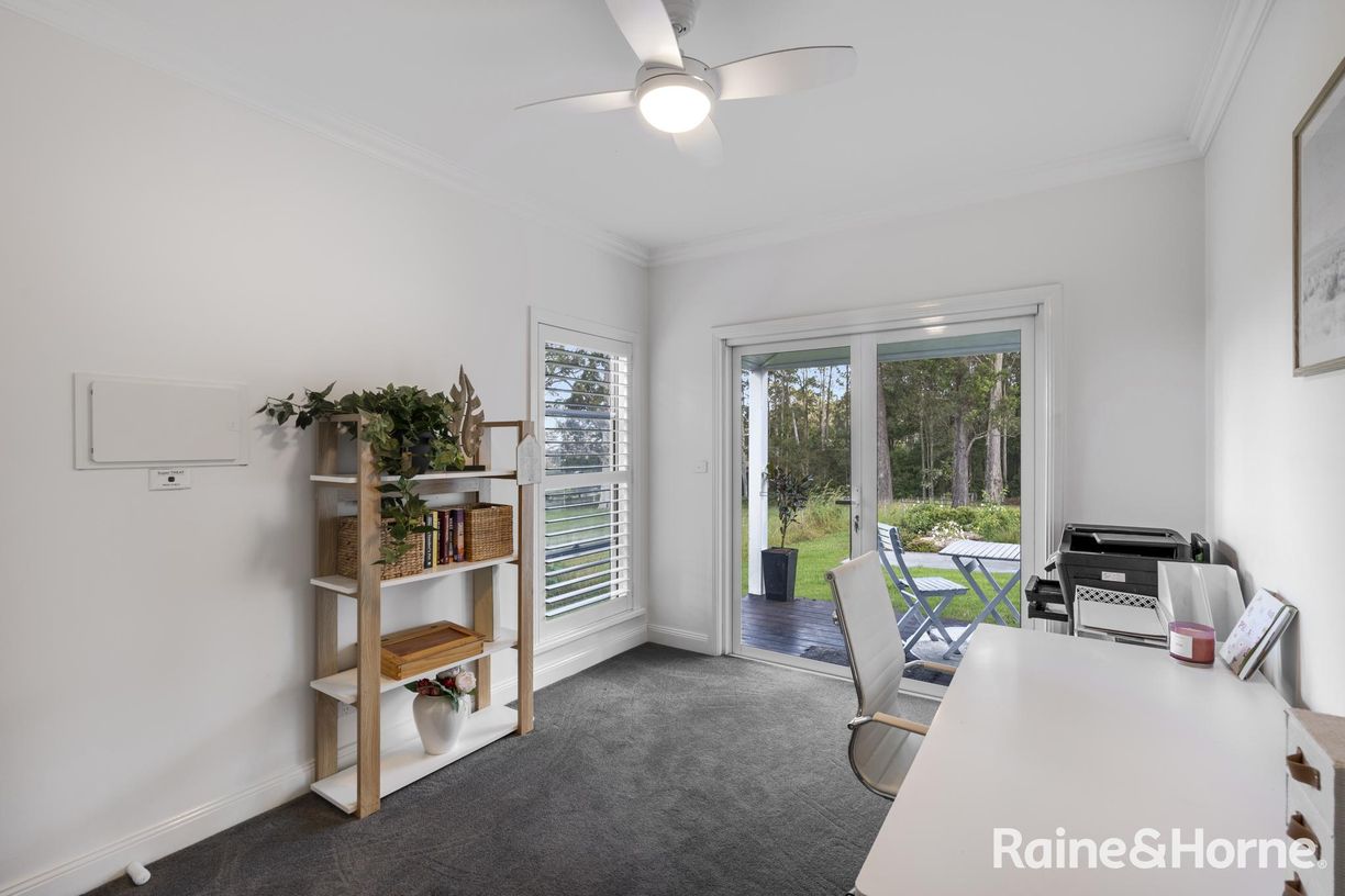 800 Illaroo Road — photo 18 of 22
