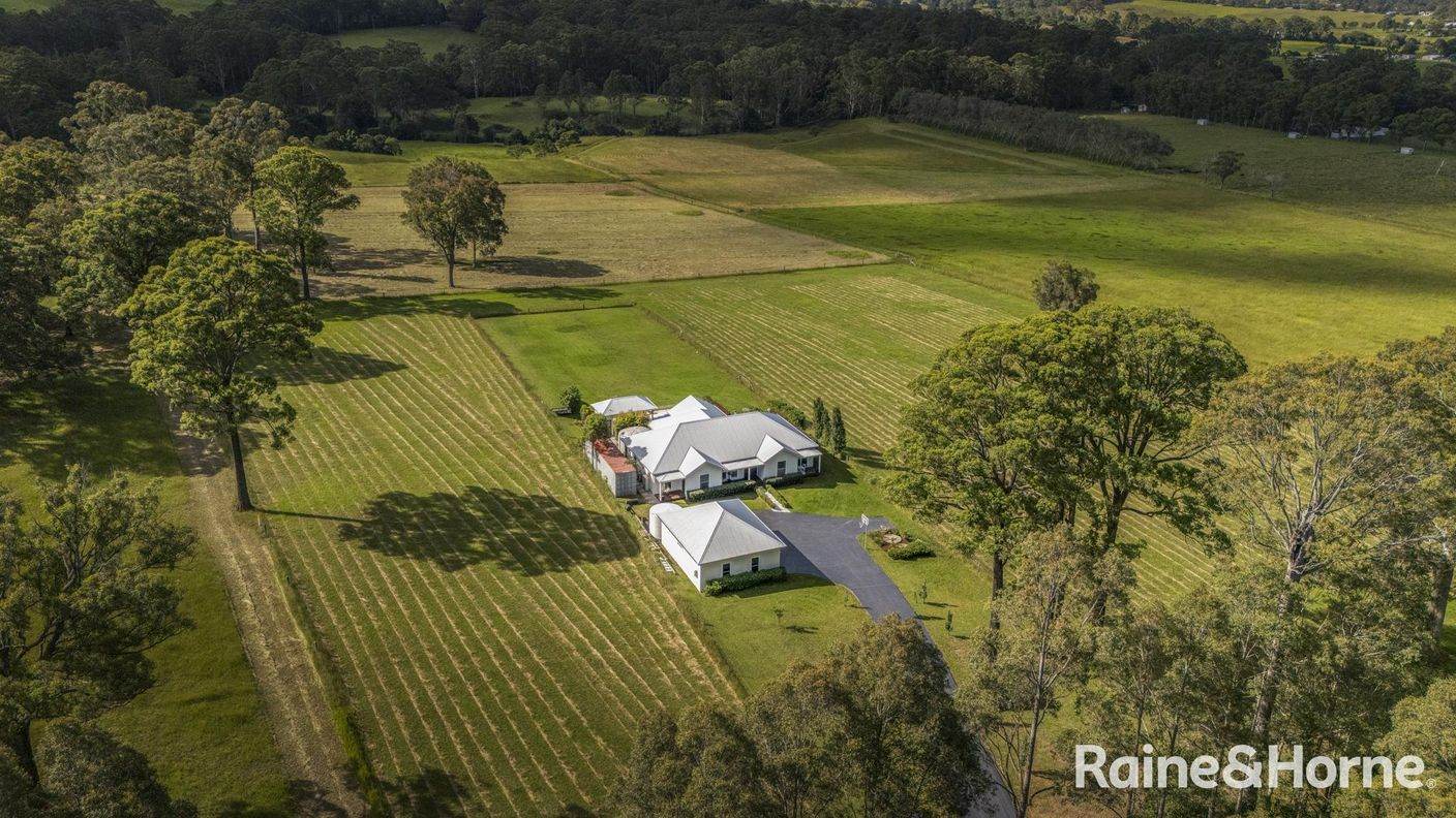 800 Illaroo Road — photo 19 of 22