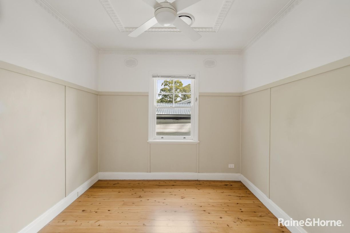 40A Clarence Street — photo 9 of 13