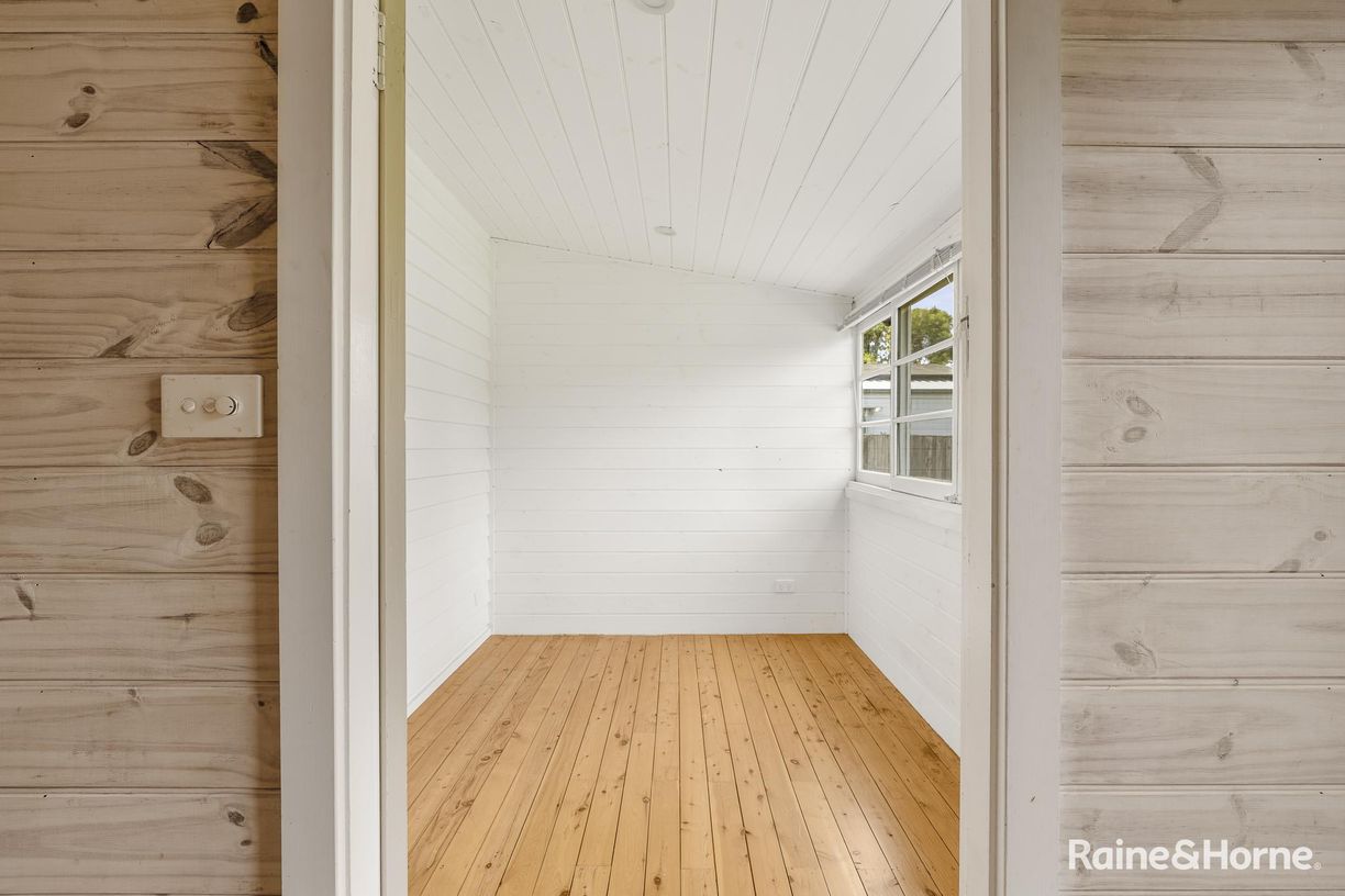 40A Clarence Street — photo 10 of 13