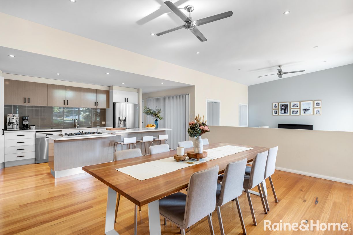 12 Scott Street — photo 3 of 14