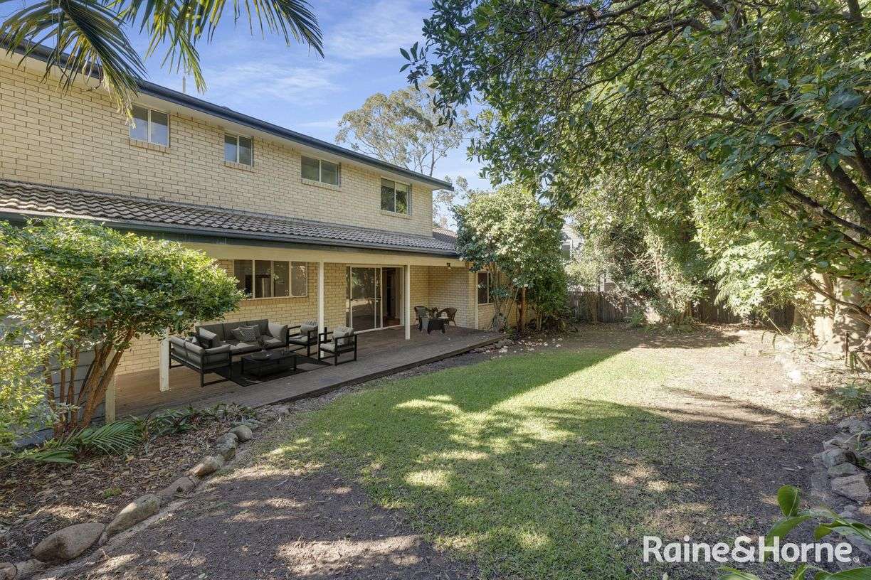 12 Princess Street — photo 15 of 16