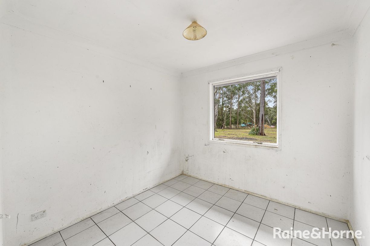 43 Flatrock Road — photo 10 of 17