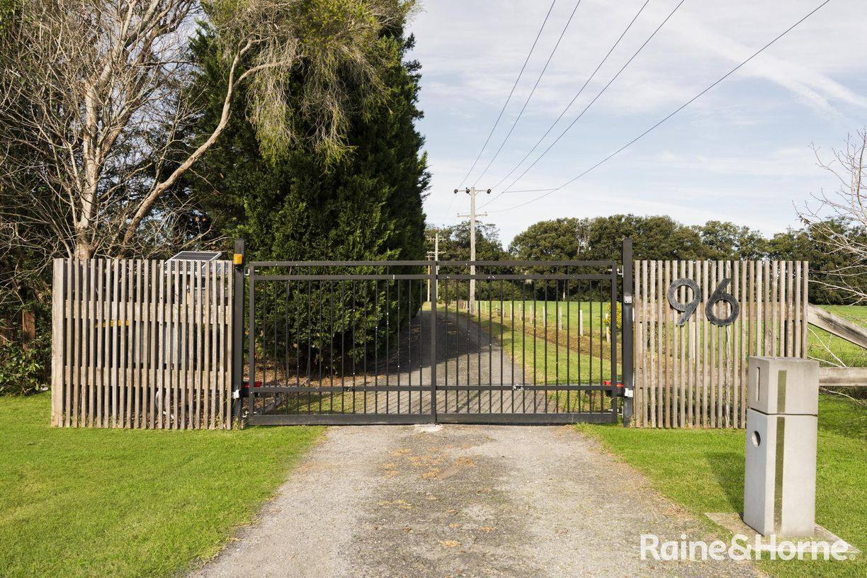 96 Wharf Road — photo 15 of 18