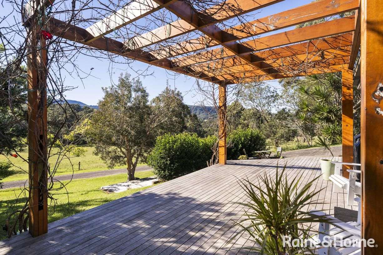 160 Connors Creek Road — photo 4 of 22