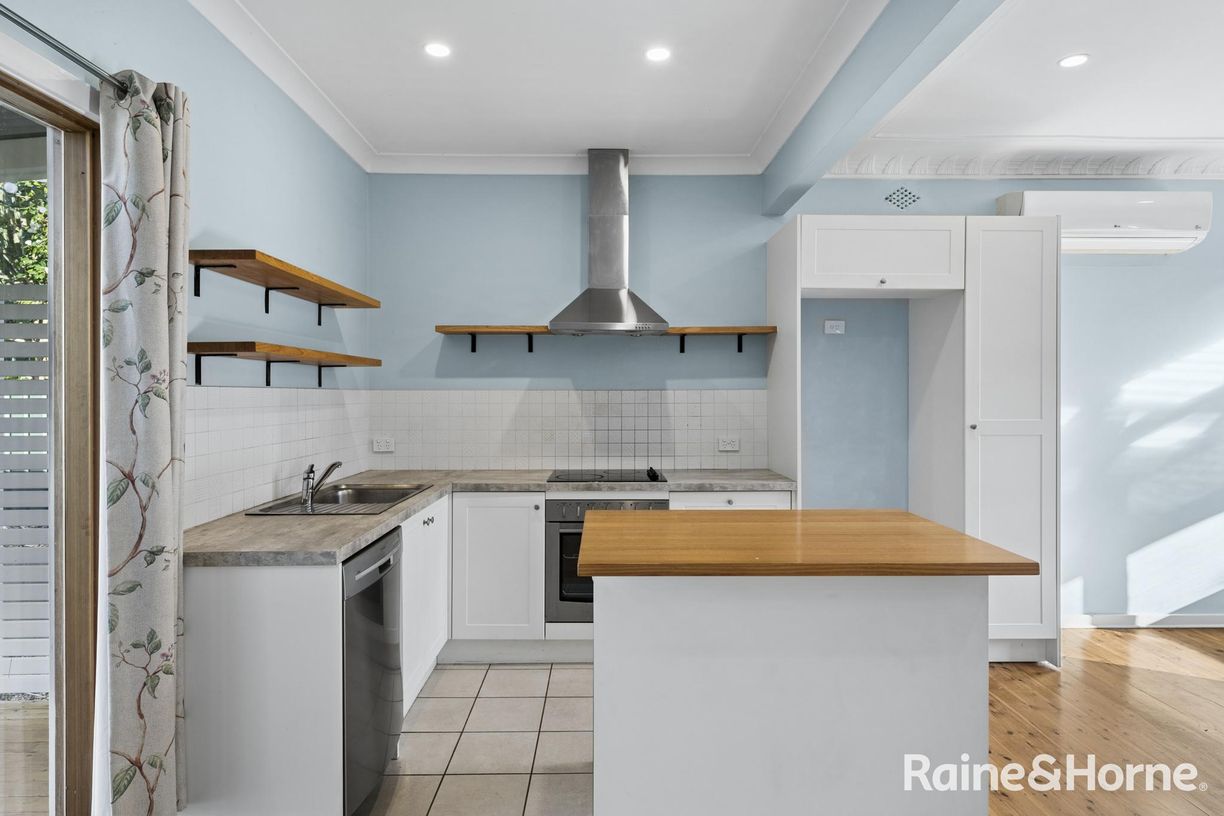 22 Queen Street — photo 10 of 24