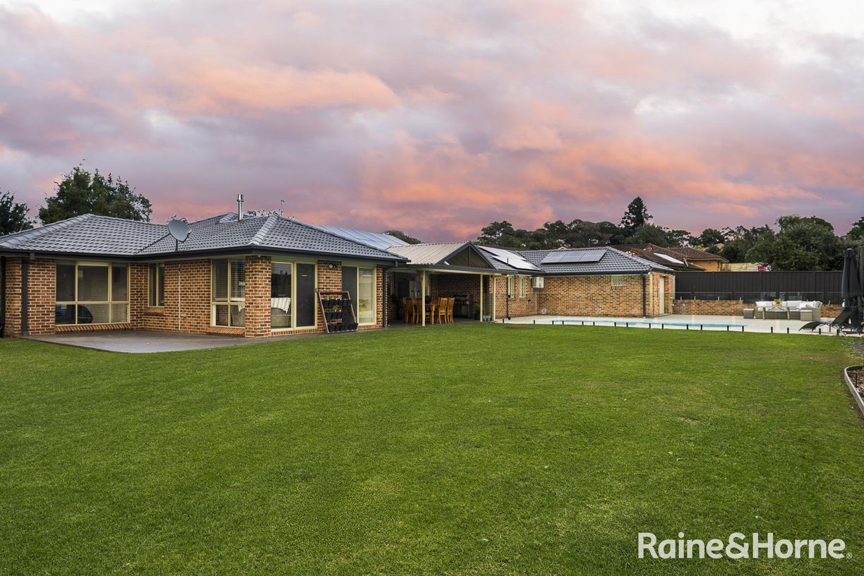 8 Katela Avenue — photo 8 of 17