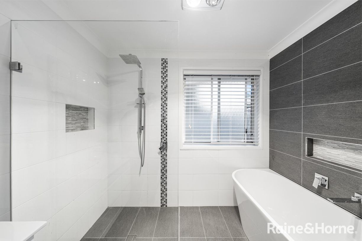 8 Katela Avenue — photo 16 of 17