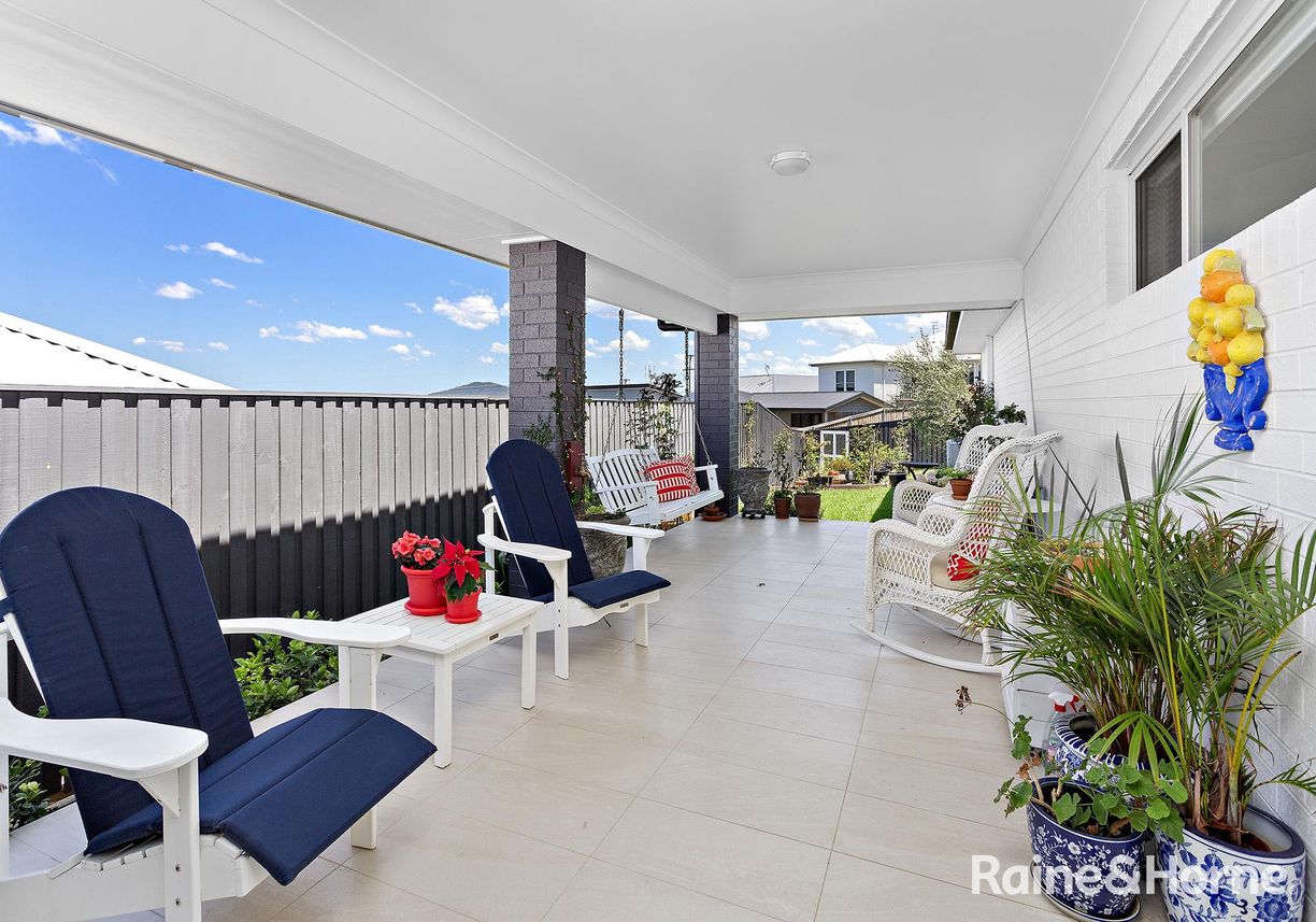 5 Tressider Close — photo 16 of 21