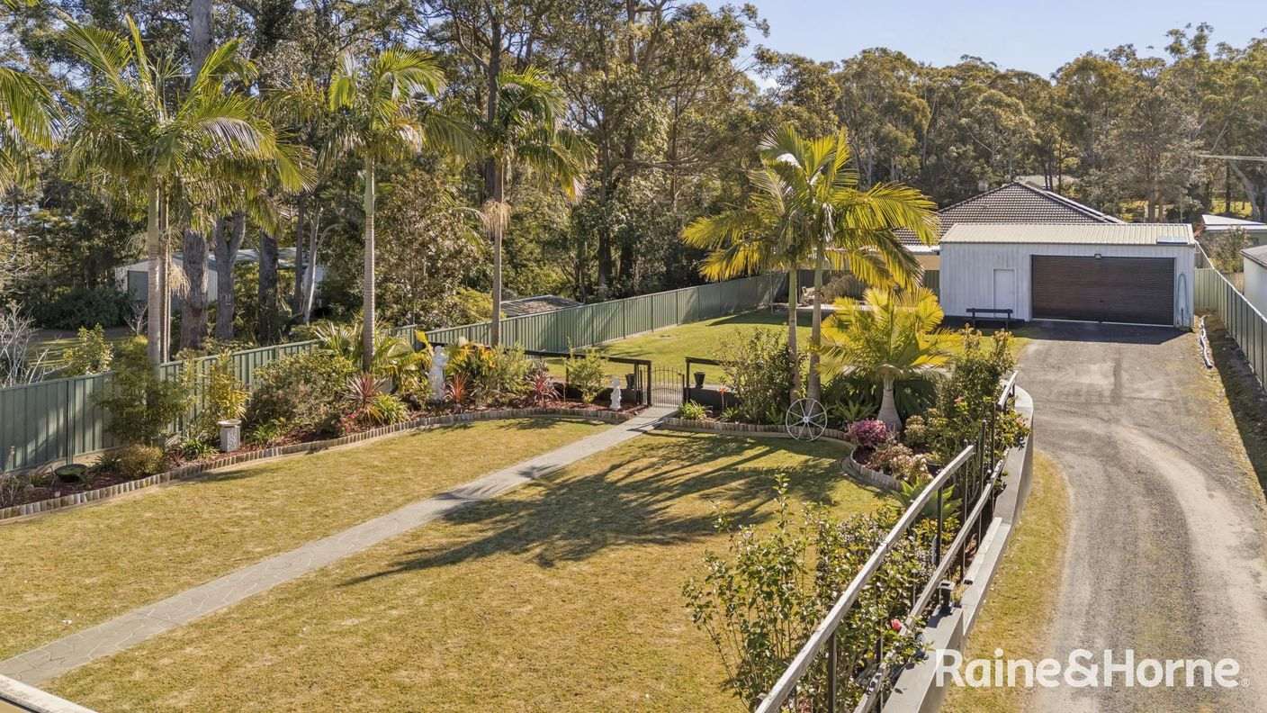 10 Tasman Road — photo 10 of 15