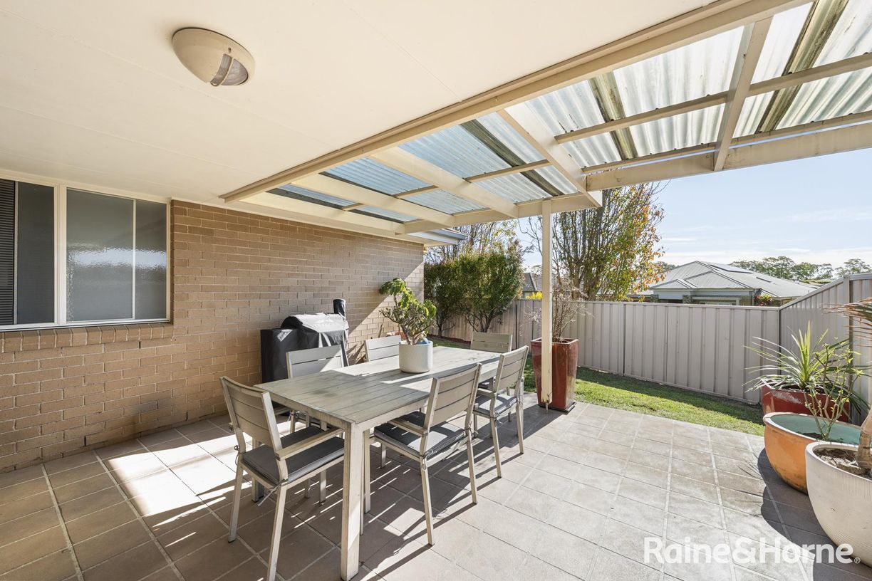 1/1 Palm Lilly Close — photo 8 of 11