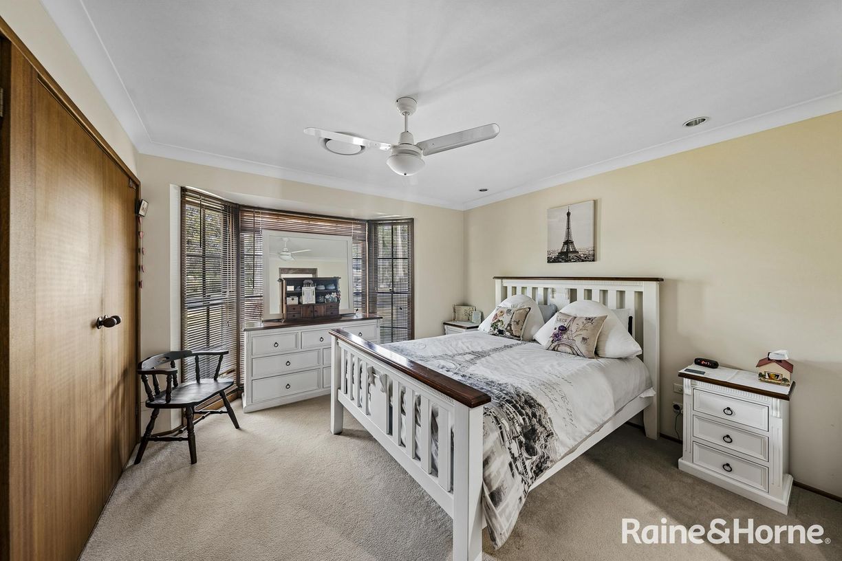 13 Cocos Palm Drive — photo 9 of 19