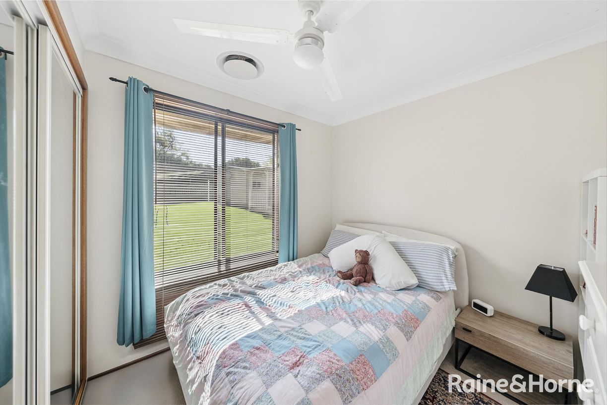 13 Cocos Palm Drive — photo 11 of 19