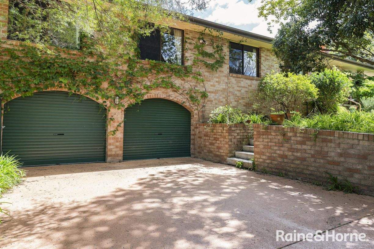 20 Woolway Close — photo 3 of 21