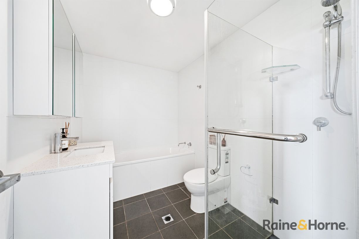 50/21 Sorrell Street — photo 14 of 16