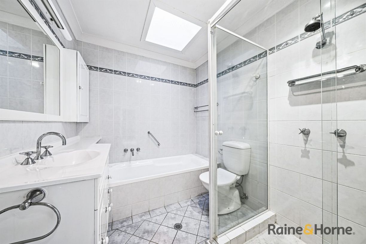 10 Stamford Ave — photo 10 of 20